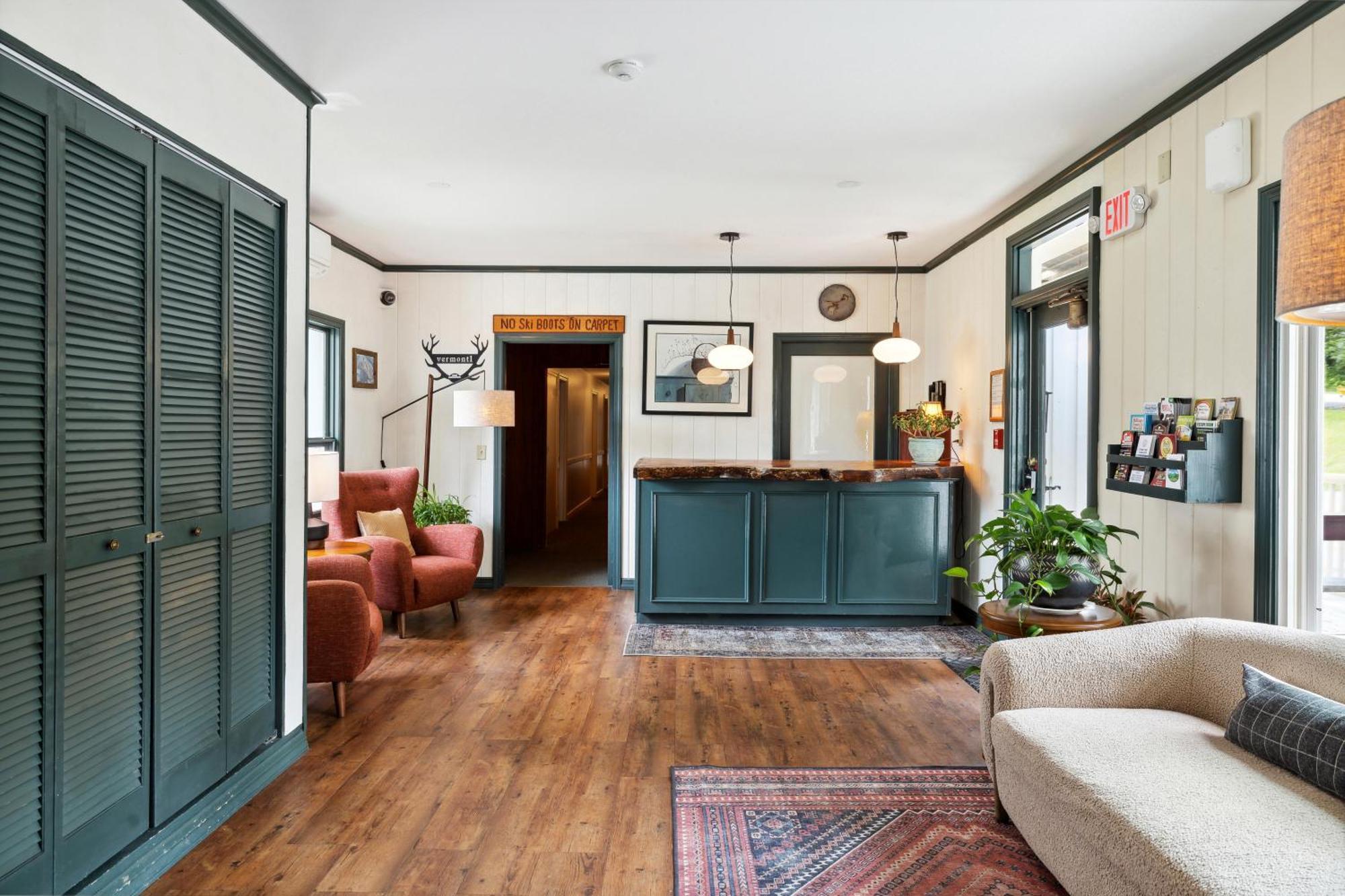 Mountaineer Inn West Dover Eksteriør bilde