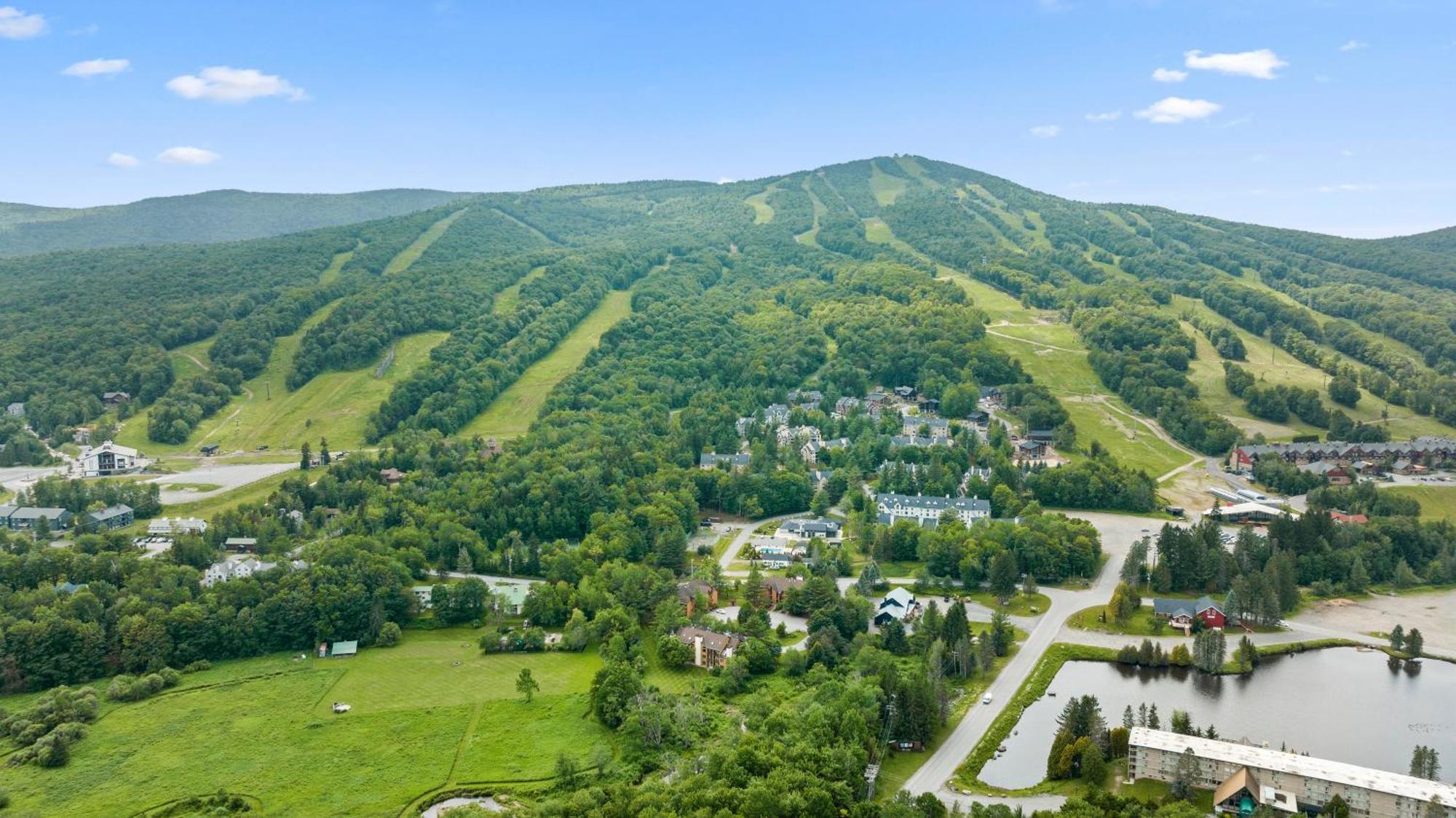 Mountaineer Inn West Dover Eksteriør bilde